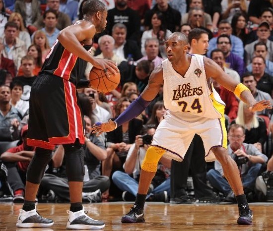 色的发挥摘 色的发挥摘