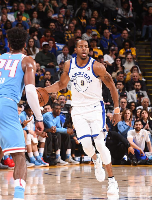 肘区空间 肘区空间