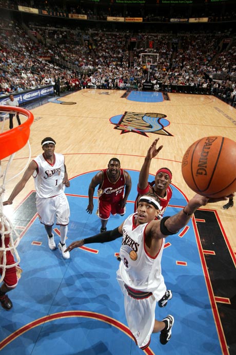 媒体形成争 媒体形成争